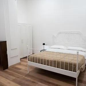 Konukevi Alemari Luxury Napoli