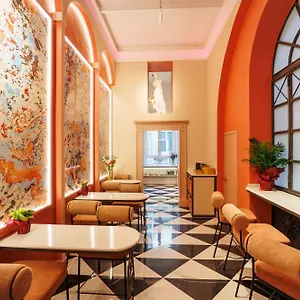 The Other Duomo House By House In 那不勒斯