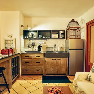 The Little House In Hébergement de vacances *