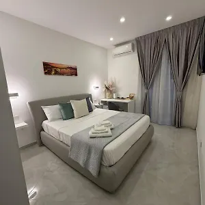 Vincenz Guest house Naples