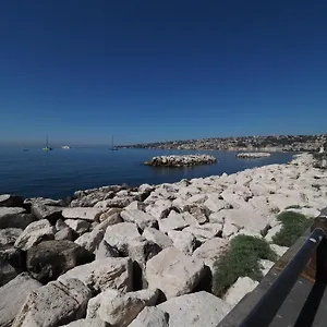L'angolo Sul Mare Bed & Breakfast *