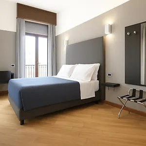 게스트하우스 Piazza Carita 4*