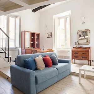 Downtown Loft In 那不勒斯