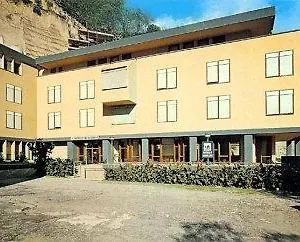 Mergellina Aig Ostello *