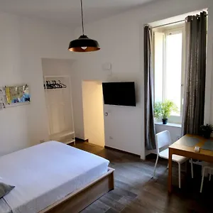 La Petite Riviera Di Chiaia 23 דירה *