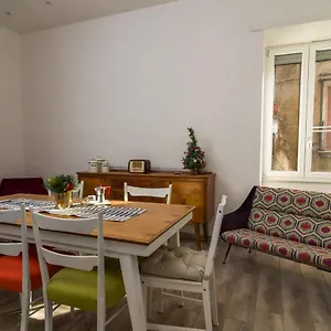 Oda ve Kahvaltı Giu Al Centro 2*