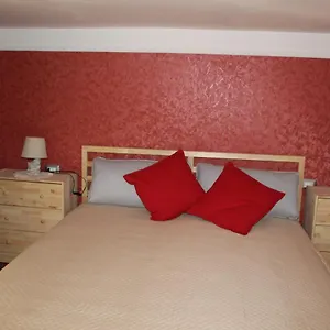 Casa Cairoli *