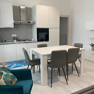 Apartamento Garden House In *