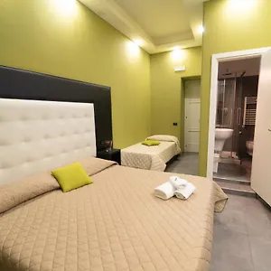 Royal H Umberto I, Centro, By Clapa Group *