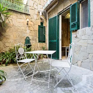 דירה Casa Di Flo נאפולי