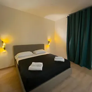 Bed & Breakfast Maison Dante Napoli