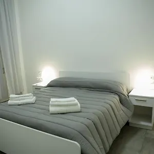 Apartment Na' Stanza In Piazza