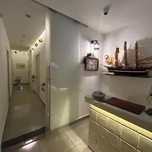 Bed & Breakfast Prestige 2*