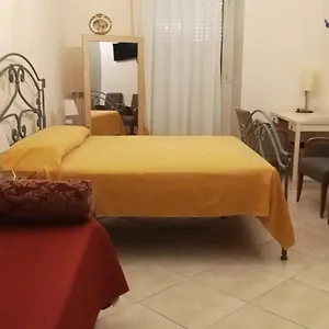 Homestay szállás Napales Garibaldi Station Fraternite *