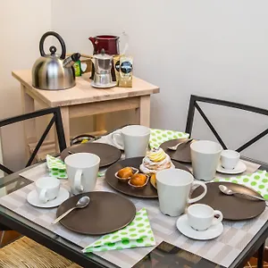 Apartment Domus Donnaregina *